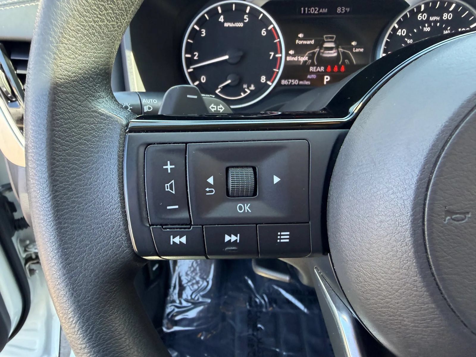 Used 2021 Nissan Rogue SV AWD/4WD image 13