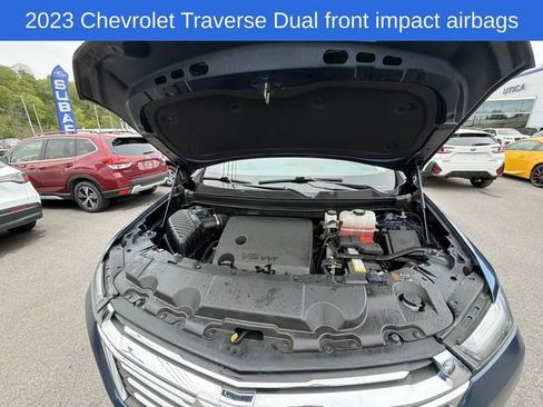 Used 2023 Chevrolet Traverse LT AWD/4WD image 19