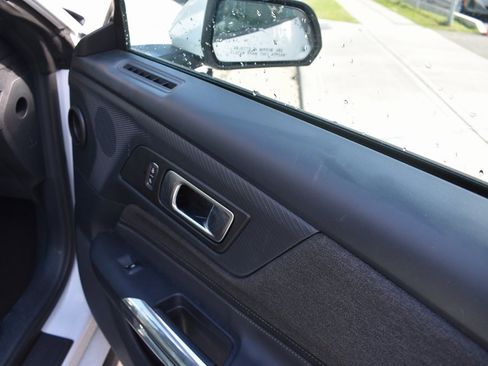 Used 2024 Ford Mustang EcoBoost image 23