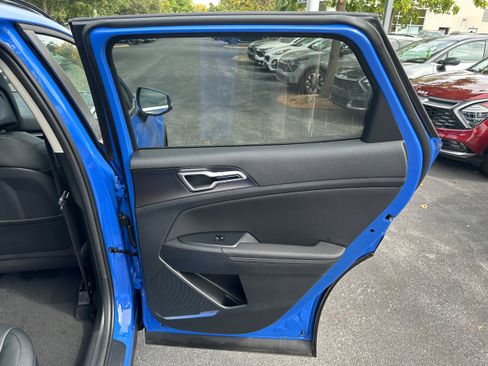 New 2026 Kia Sportage EX w/ EX Panorama Roof Package image 25