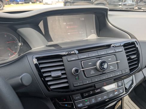 Used 2016 Honda Accord LX-S image 7