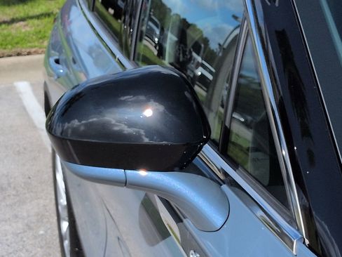 Certified 2024 Lincoln Corsair Premiere image 12