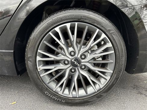 Certified 2023 Kia Forte GT-Line w/ GT-Line Technology Package image 27