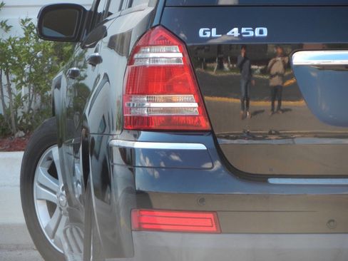 Used 2008 Mercedes-Benz GL 450 4MATIC image 1