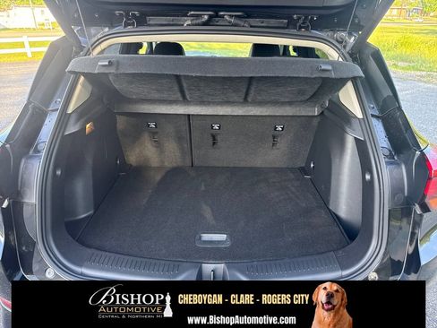 Used 2023 Buick Encore GX Select w/ Sport Touring Package AWD/4WD image 8
