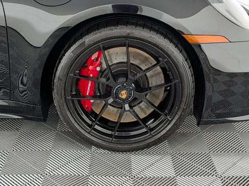 Certified 2026 Porsche 911 Targa 4 GTS AWD/4WD image 14