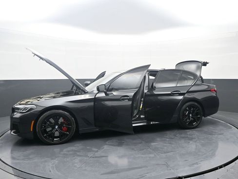 Used 2023 BMW 540i xDrive w/ Executive Package image 43