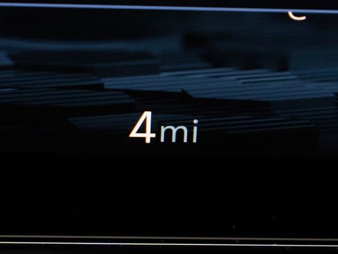 New 2025 Chevrolet Suburban LS image 27