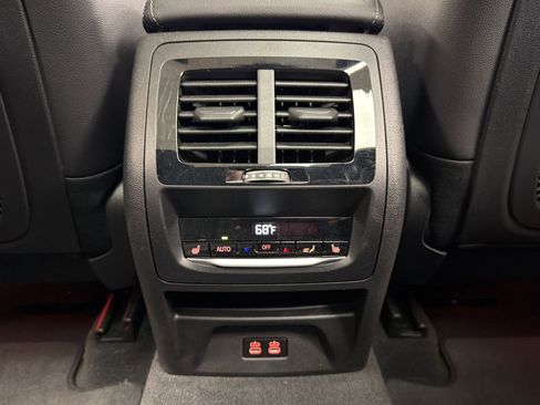 Used 2023 BMW X3 xDrive30i w/ Premium Package image 31