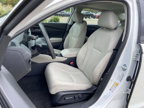 Used 2023 Honda Accord EX image 18
