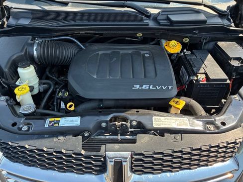 Used 2017 Dodge Grand Caravan SE w/ Power Window Group FWD image 21
