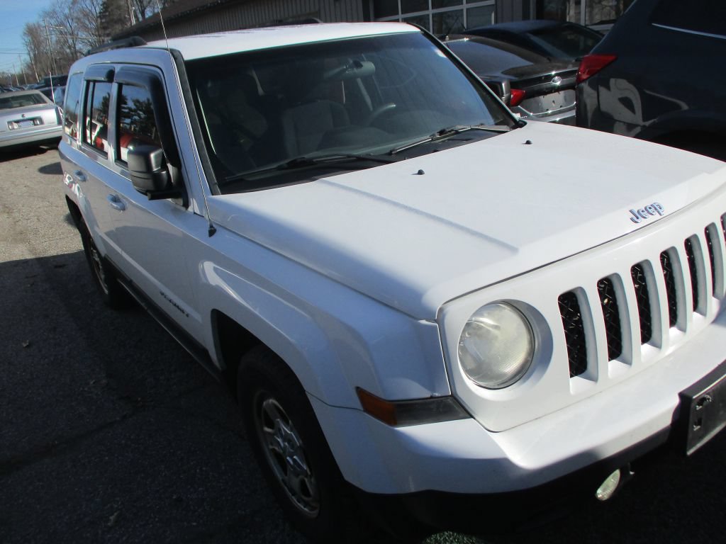Used 2012 Jeep Patriot Sport w/ PWR Value Group FWD image 2