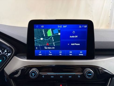 Used 2022 Ford Escape SE w/ SE Sport Appearance Package image 30