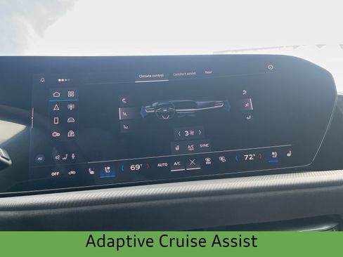 New 2025 Audi SQ5 Prestige image 22