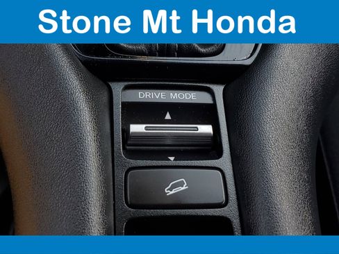 Used 2024 Honda HR-V LX image 30