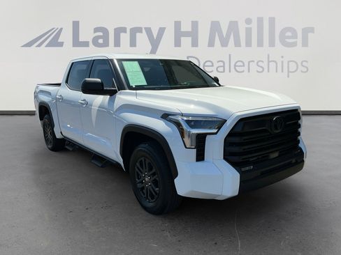 Certified 2025 Toyota Tundra SR5 w/ SX Package image 7