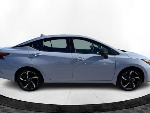 New 2025 Nissan Versa SR w/ Trunk Package image 6