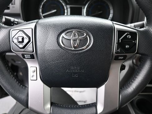 Used 2018 Toyota 4Runner Limited AWD/4WD image 16