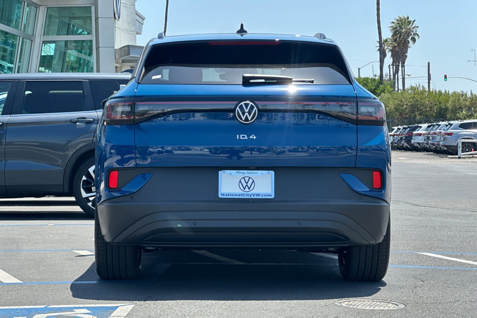 New 2026 Volkswagen ID.4 Pro RWD image 6