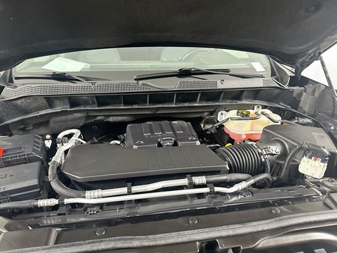 Used 2022 Chevrolet Silverado 1500 LT image 32