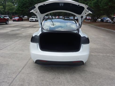 Used 2024 Tesla Model 3 Standard Range RWD image 21