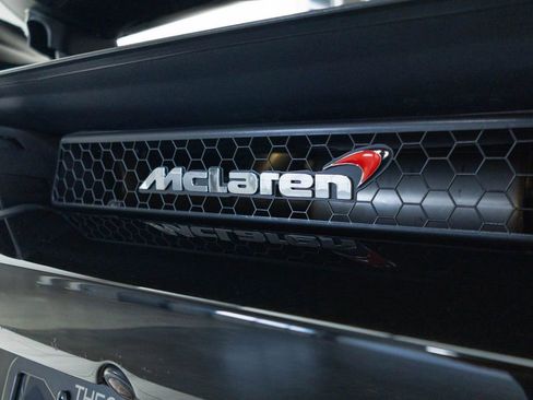 Used 2018 McLaren 720S Performance RWD image 27