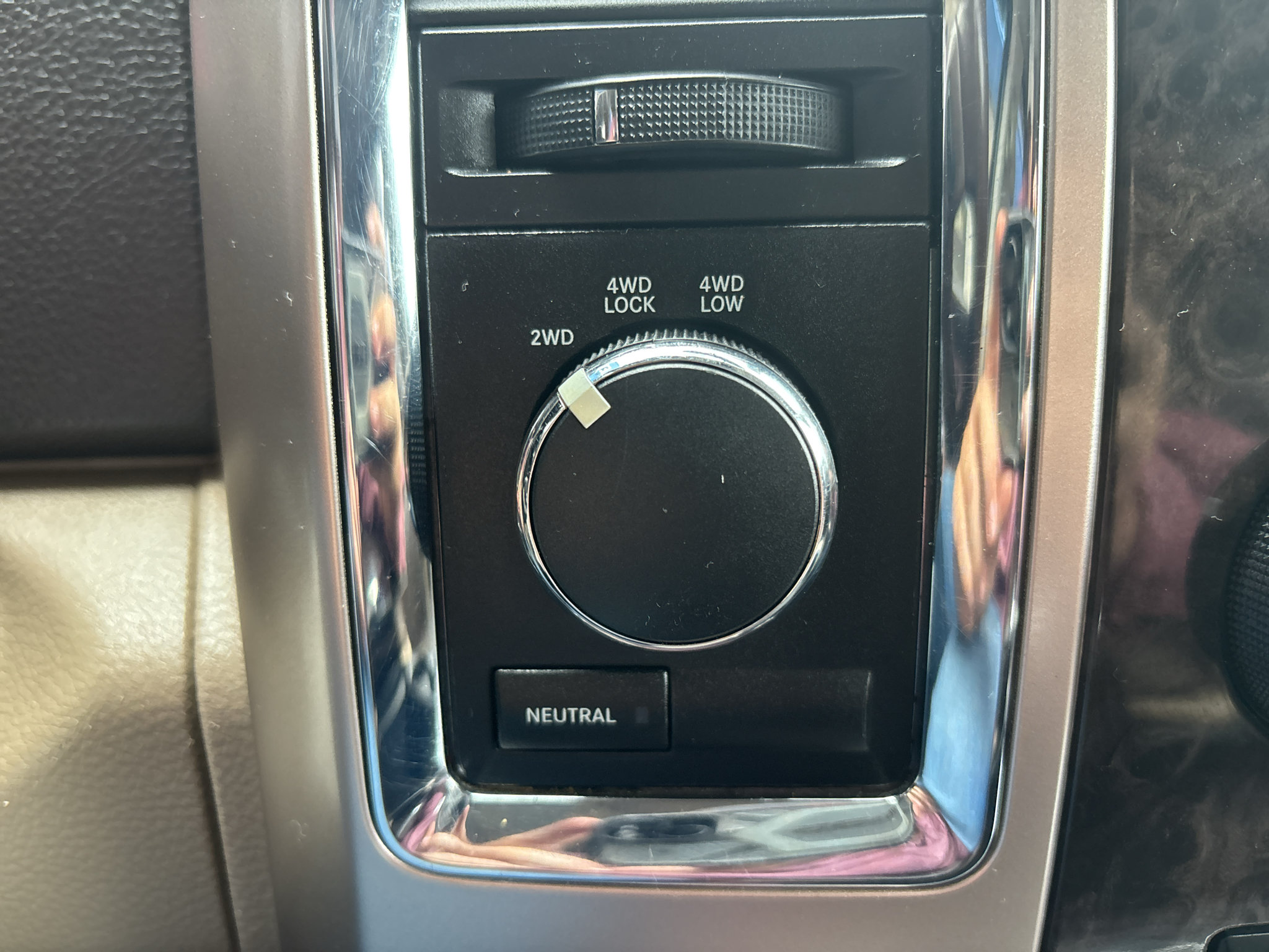 Used 2012 RAM 2500 Longhorn w/ Cold Weather Group AWD/4WD image 23