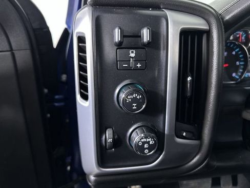 Used 2018 GMC Sierra 1500 SLT w/ Texas SLT Premium Package AWD/4WD image 18