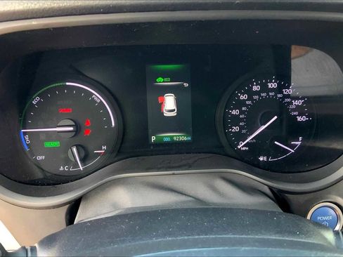 Used 2022 Toyota Sienna LE image 24