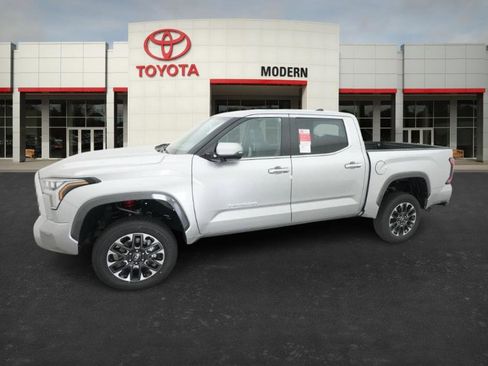 New 2026 Toyota Tundra Limited AWD/4WD image 7