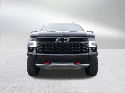 Certified 2024 Chevrolet Silverado 1500 ZR2 w/ Technology Package image 9