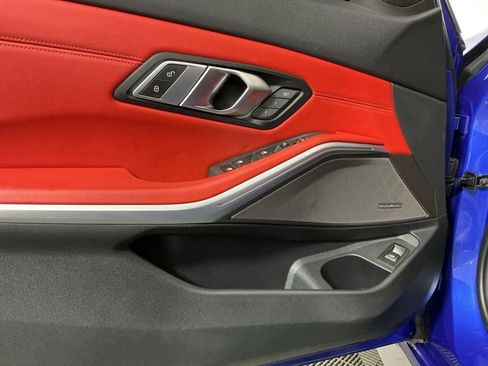 Used 2023 BMW M3 Competition w/ M Carbon Exterior Package image 21