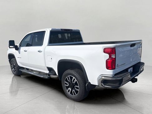Used 2022 Chevrolet Silverado 3500 LTZ w/ LTZ Convenience Package AWD/4WD image 6