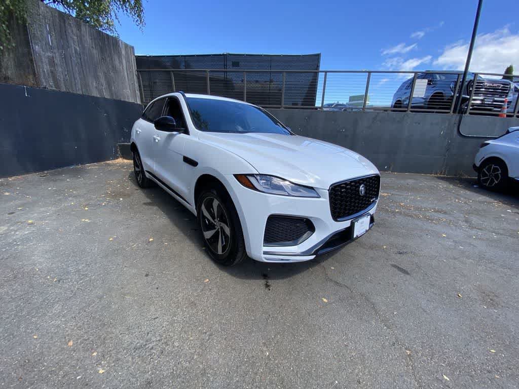 Used 2025 Jaguar F-PACE R-Dynamic S AWD/4WD image 8