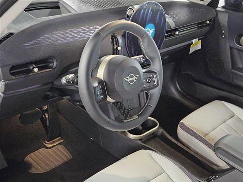 Used 2025 MINI Cooper S image 3