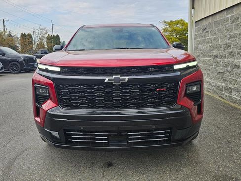 Used 2024 Chevrolet Traverse RS w/ LPO, Floor Liner Package image 12