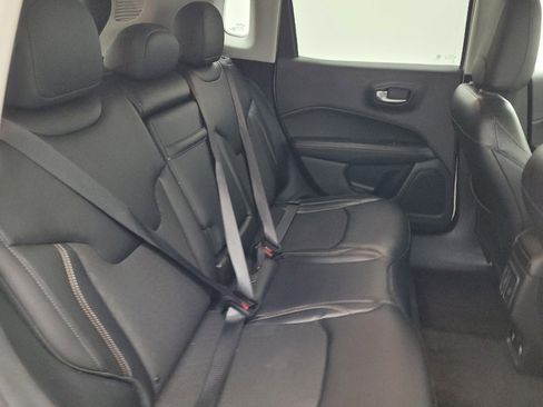 Used 2018 Jeep Compass Latitude w/ Popular Equipment Group image 19