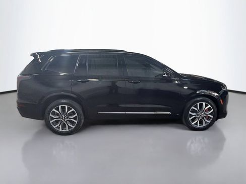 Used 2024 Cadillac XT6 Sport w/ Technology Package AWD/4WD image 10