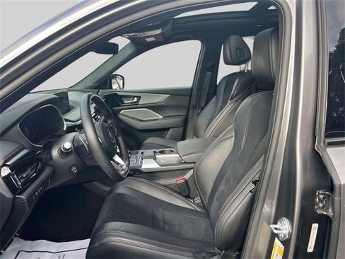 Used 2023 Acura MDX A-Spec image 11
