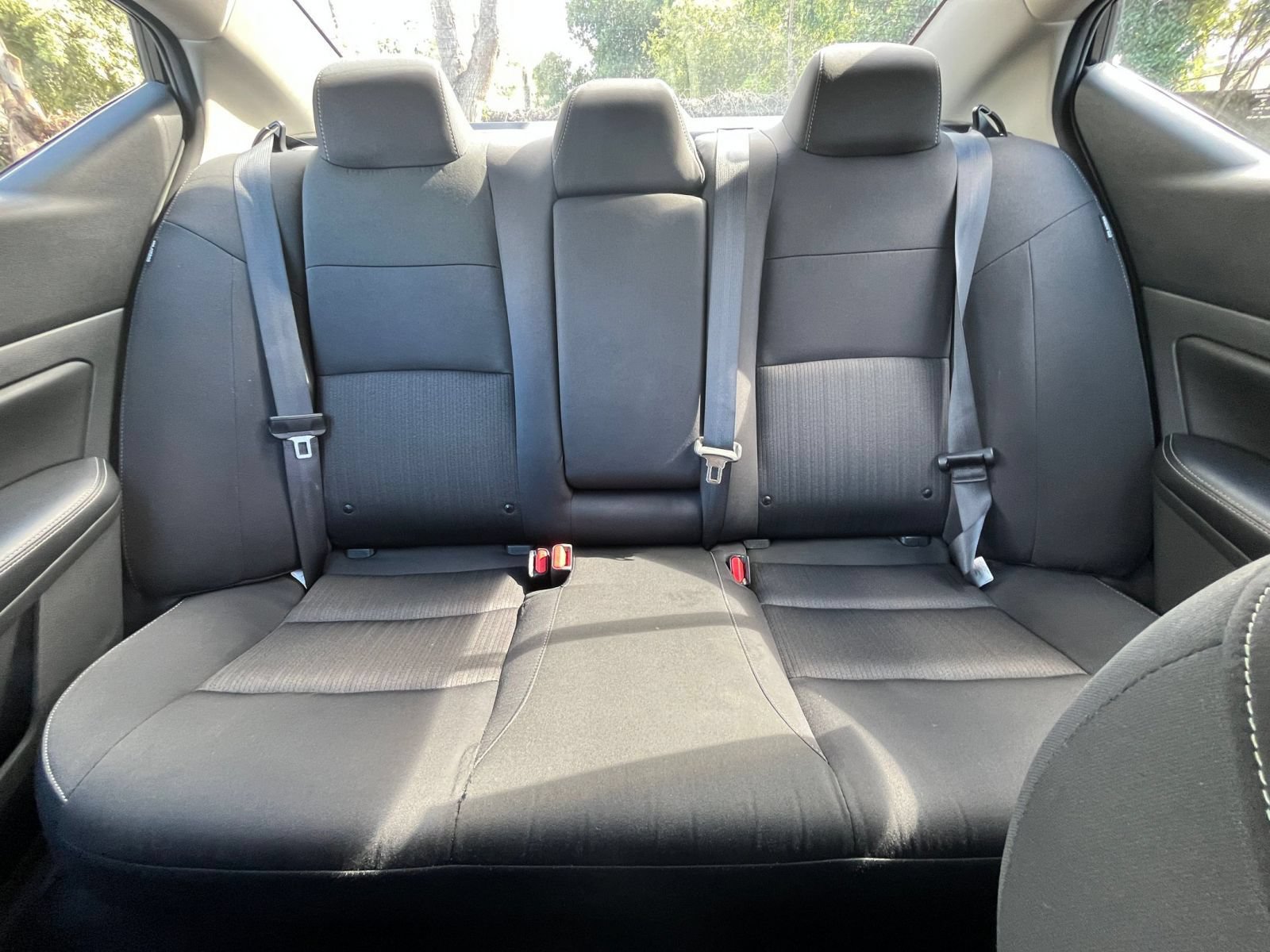 Used 2025 Nissan Altima 2.5 SV FWD image 37