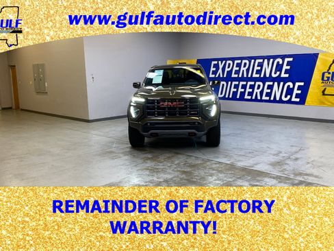 Used 2024 GMC Canyon AT4 image 3