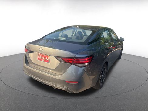 Used 2025 Nissan Sentra SV FWD image 6