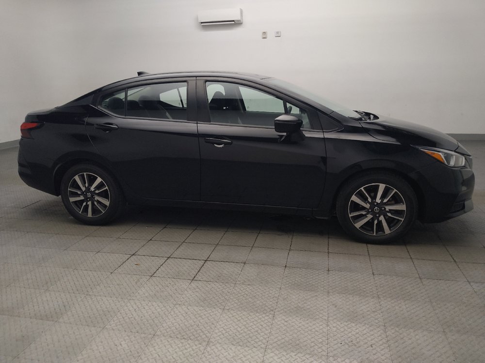 Used 2021 Nissan Versa SV FWD image 11