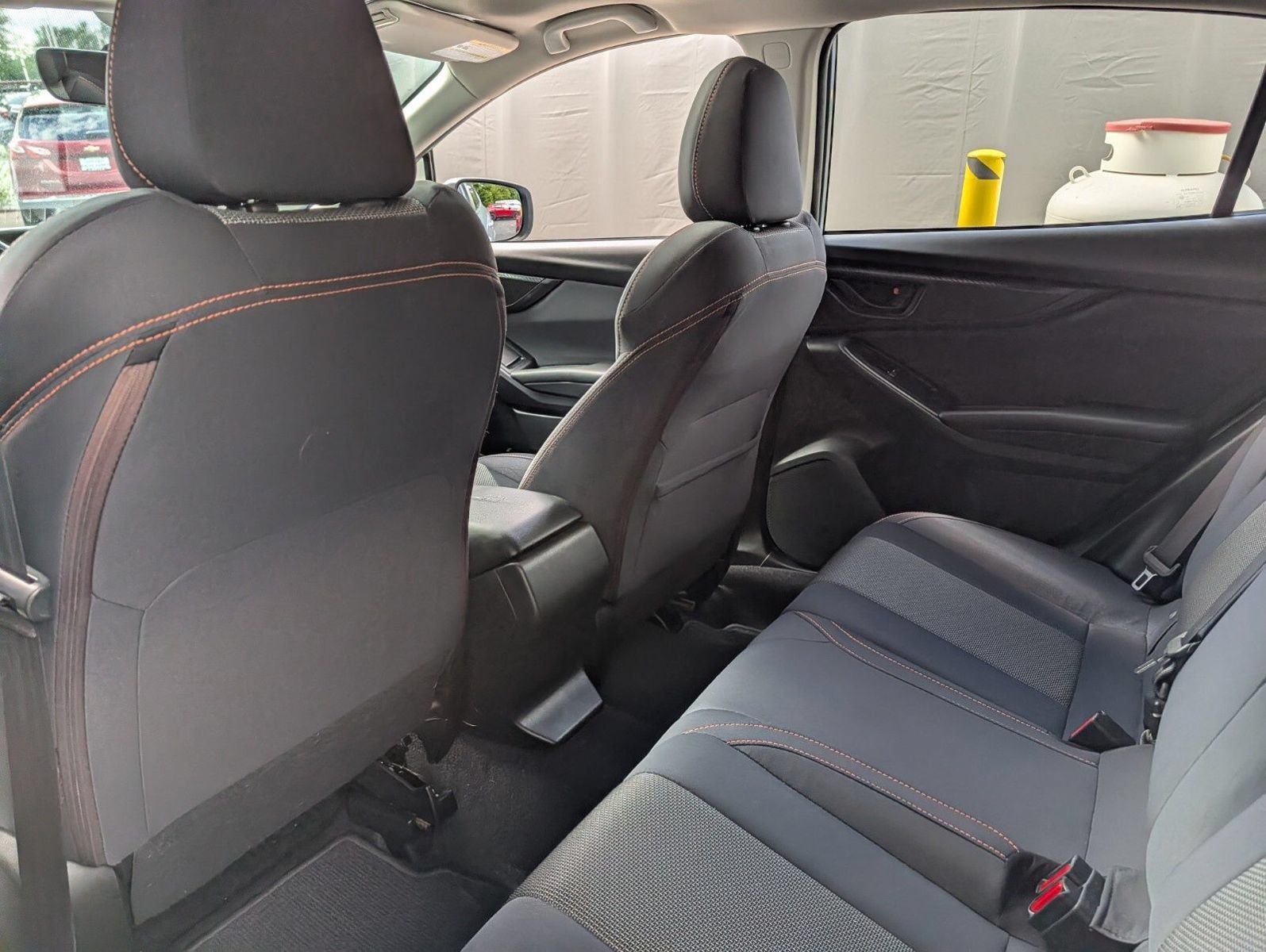 Used 2019 Subaru Crosstrek 2.0i Premium w/ Moonroof Package AWD/4WD image 19