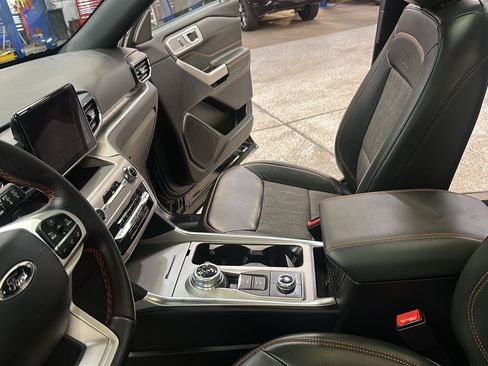 Used 2023 Ford Explorer Timberline w/ Timberline Technology Package AWD/4WD image 26