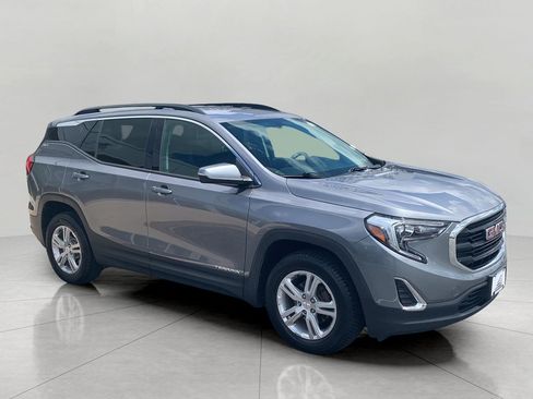 Used 2020 GMC Terrain SLE w/ Driver Convenience Package AWD/4WD image 1