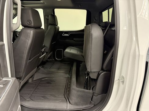 New 2026 GMC Sierra 1500 Elevation image 21