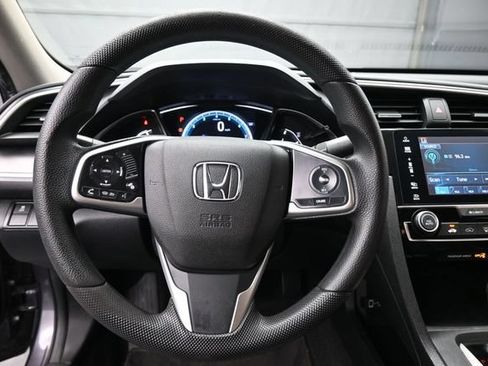 Used 2018 Honda Civic EX image 6