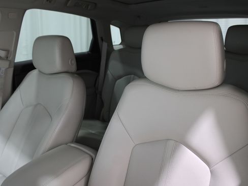 Used 2015 Cadillac SRX Performance w/ Driver Awareness Package image 5