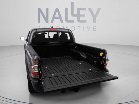 Used 2014 Toyota Tacoma PreRunner w/ TRD Sport Package RWD image 18